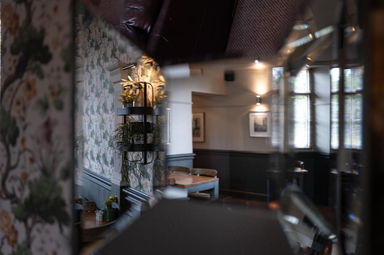 The World'S End - Northampton Otel Ecton Dış mekan fotoğraf