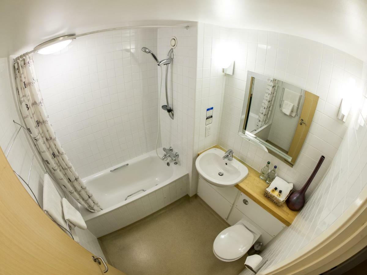 The World'S End - Northampton Otel Ecton Dış mekan fotoğraf